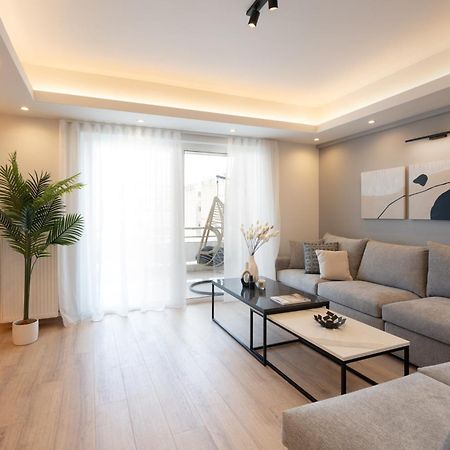 פיראוס Luxury 4 Bedrooms Apartment Near Flisvos Marina מראה חיצוני תמונה