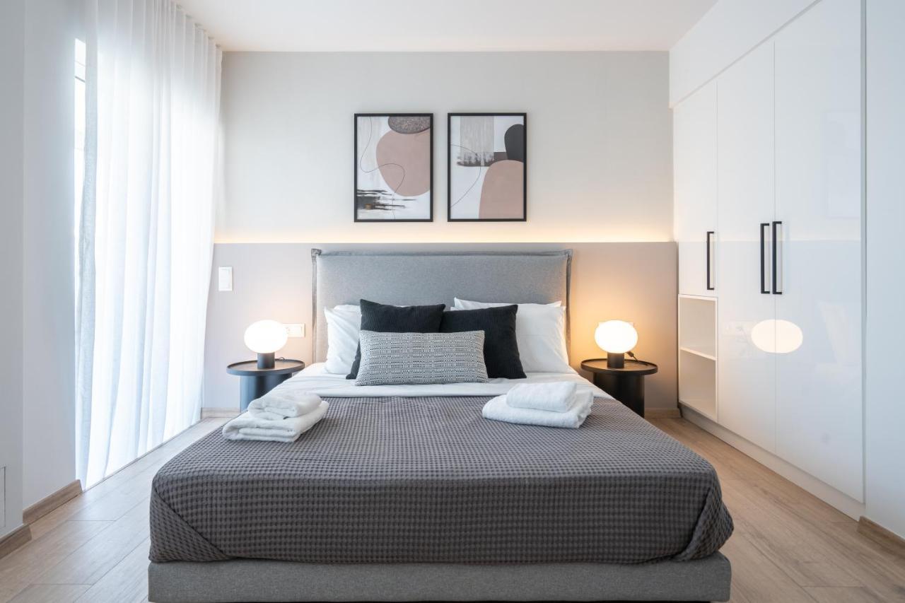 פיראוס Luxury 4 Bedrooms Apartment Near Flisvos Marina מראה חיצוני תמונה