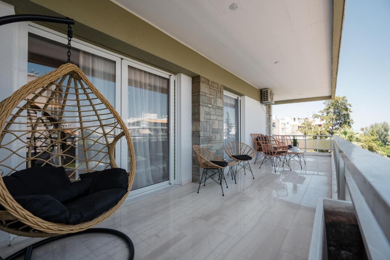 פיראוס Luxury 4 Bedrooms Apartment Near Flisvos Marina מראה חיצוני תמונה