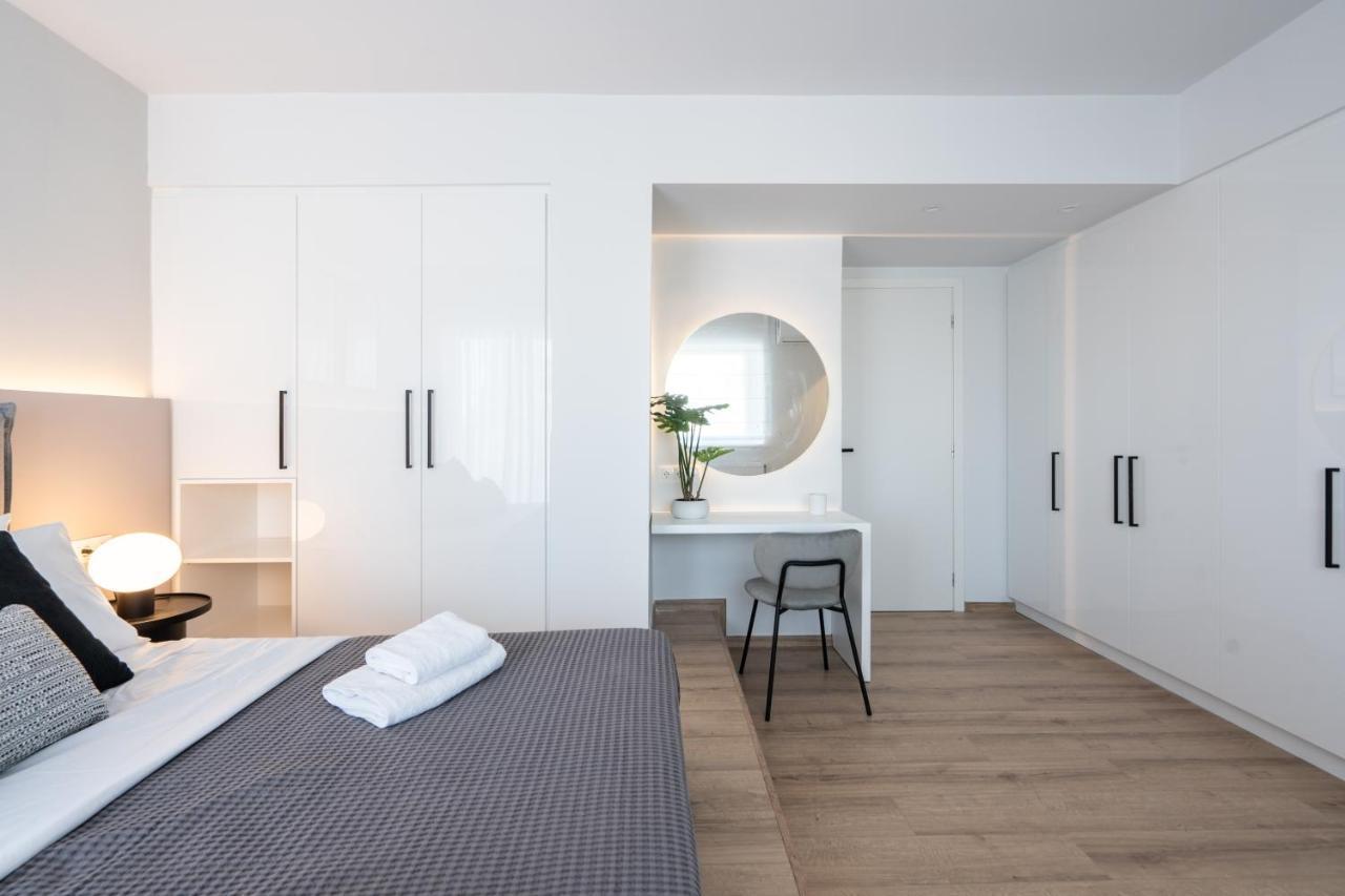 פיראוס Luxury 4 Bedrooms Apartment Near Flisvos Marina מראה חיצוני תמונה