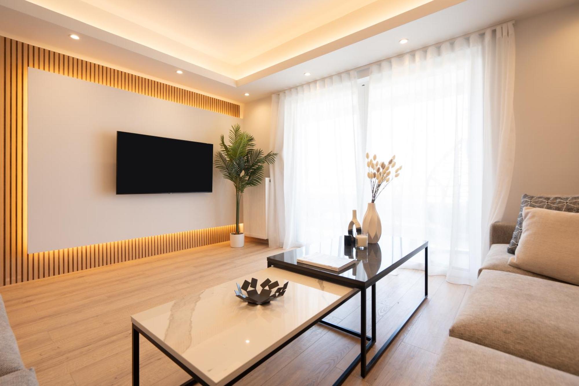פיראוס Luxury 4 Bedrooms Apartment Near Flisvos Marina מראה חיצוני תמונה